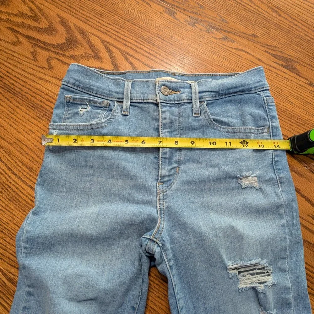 Levi's Distressed, Junior size 2, Stonewash blue, skinny Jeans, 27 x 30